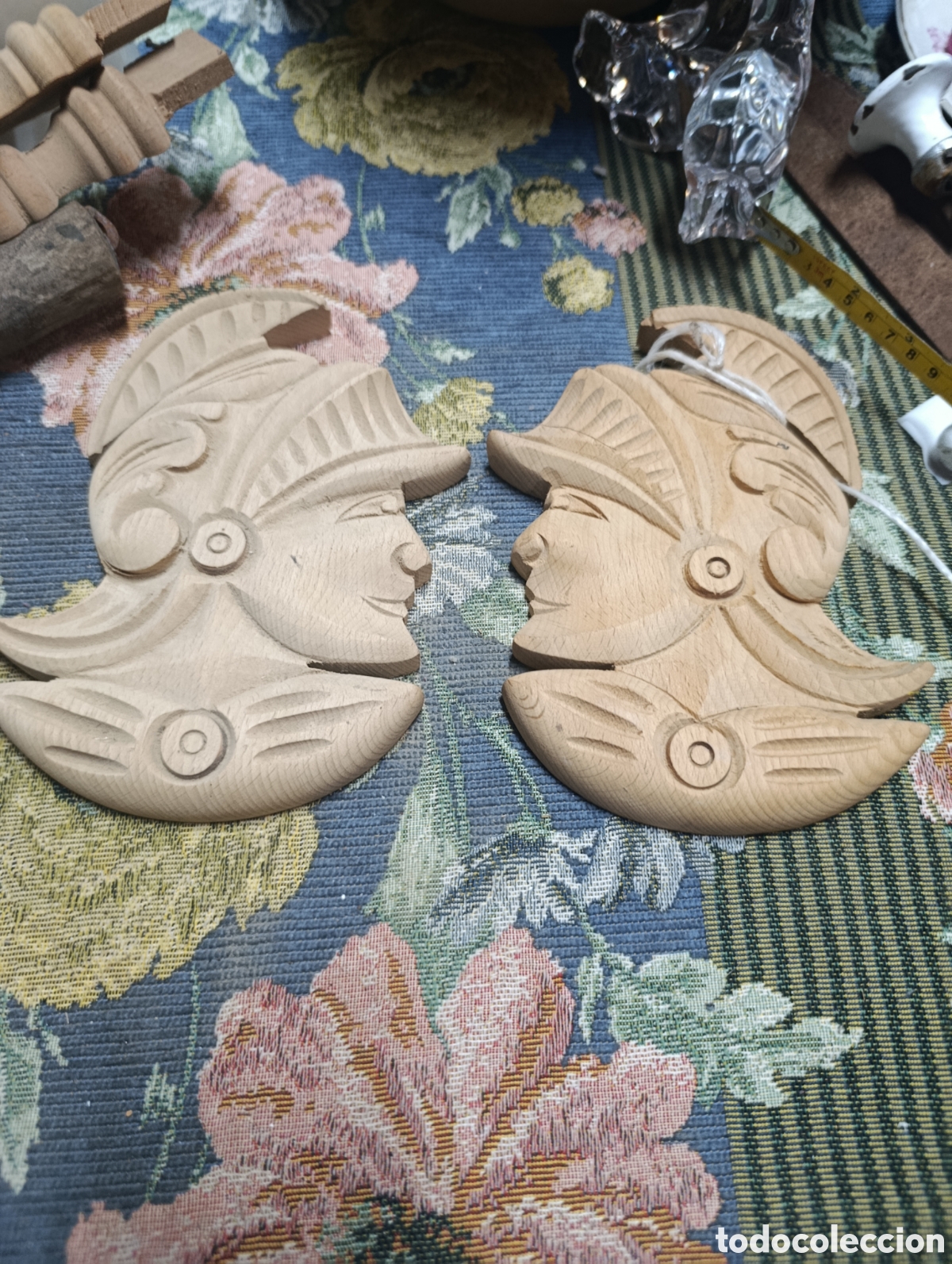 Kunsthandwerk: Tallas de madera pareja romanos