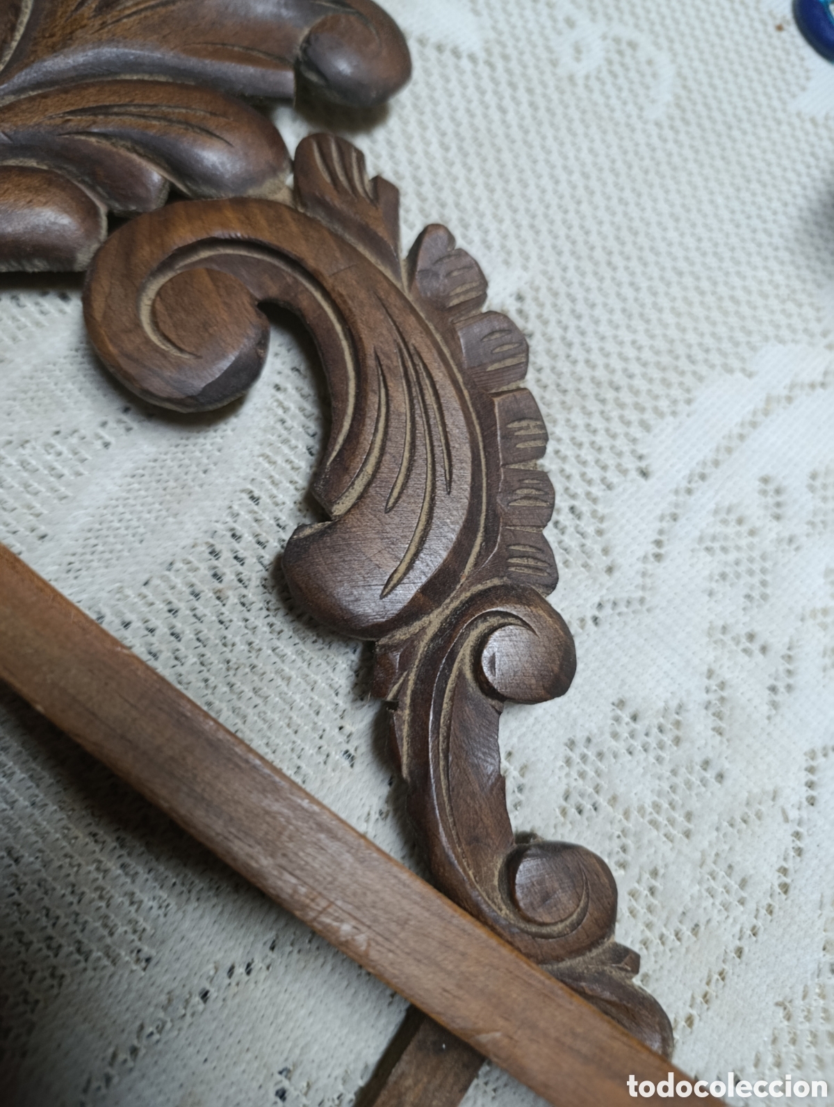 Artesan&iacute;a: Copete de madera con soporte. - Foto 2
