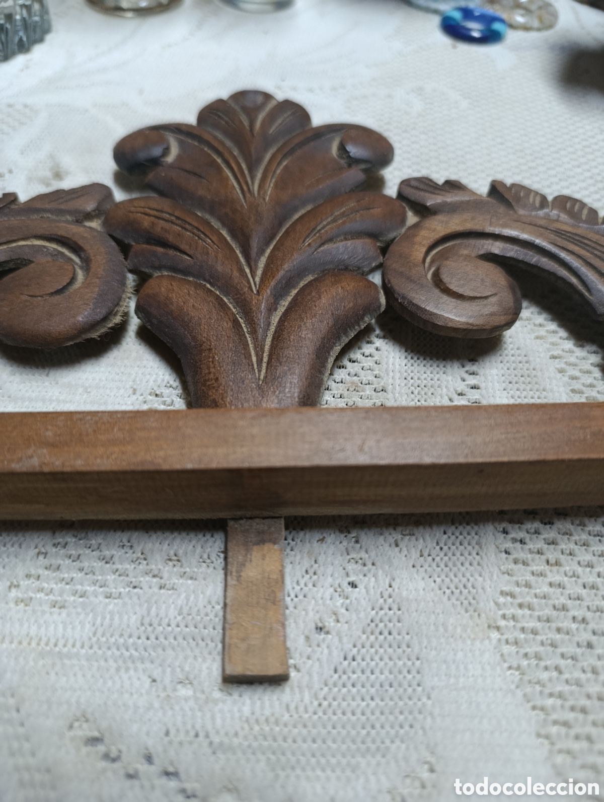 Artesan&iacute;a: Copete de madera con soporte. - Foto 5