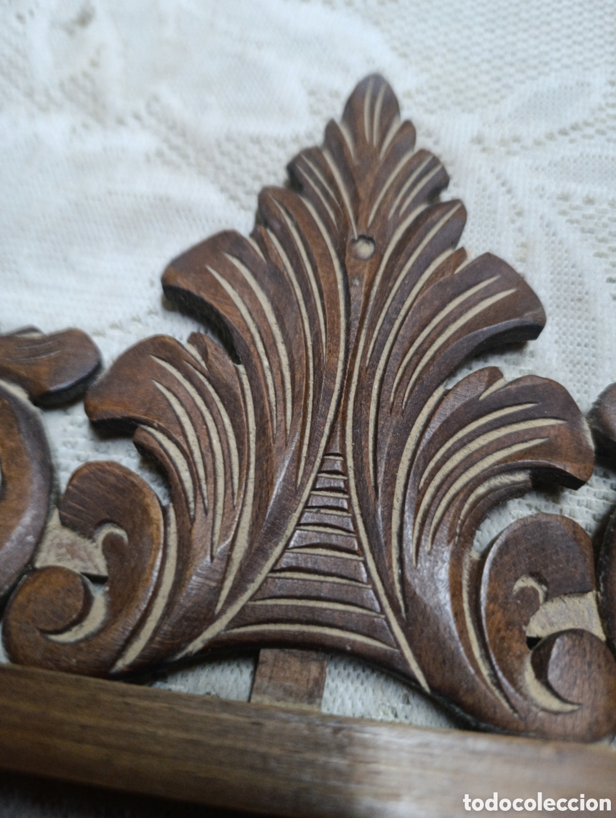 Artesan&iacute;a: Talla de madera con soporte. - Foto 5