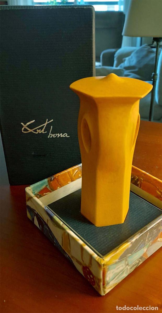 Artesan&iacute;a: Chimenea Casa Mil&agrave; (La Pedrera). Cer&aacute;mica