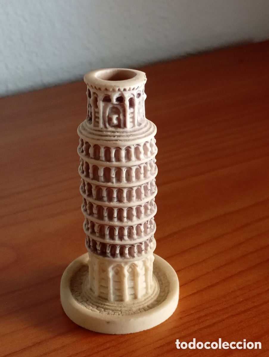 Artesan&iacute;a: Figura torre de Pisa