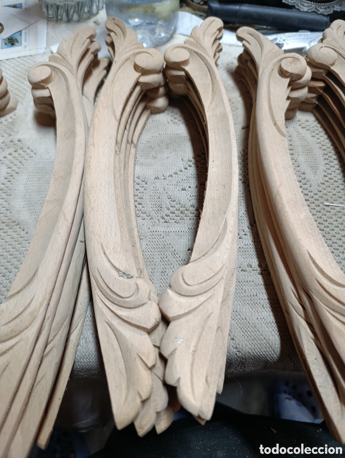 Artesan&iacute;a: Tallas buho madera de haya.