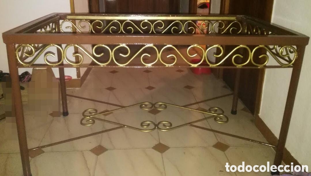 Artesan&iacute;a: Mesa auxiliar forja hierro fabricada a mano