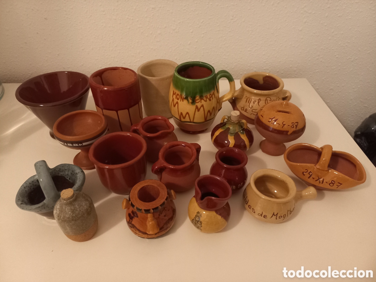 Artesan&iacute;a: 18 piezas de cer&aacute;mica y minniaturas