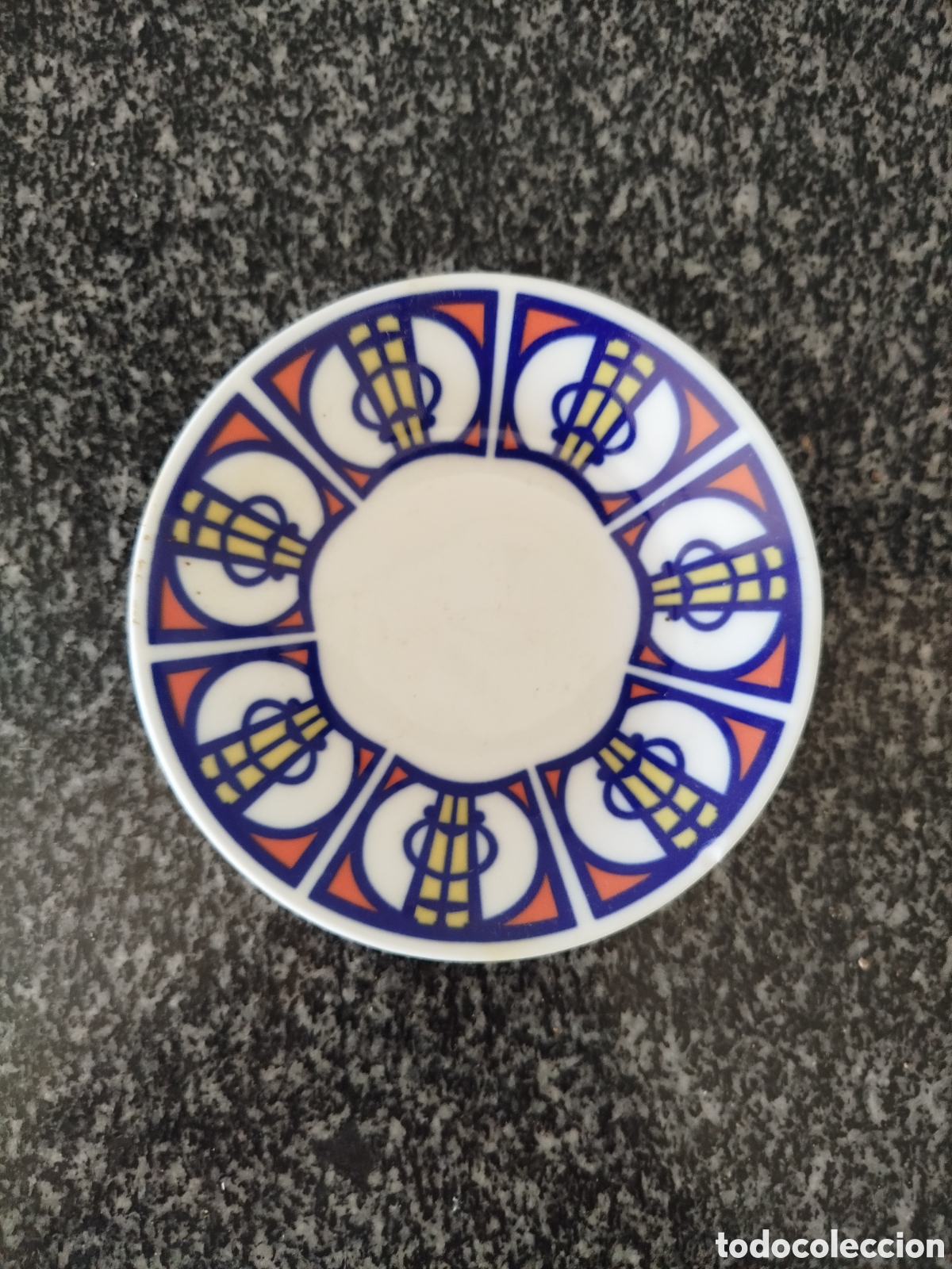 Artesan&iacute;a: Platillo de sargadelos