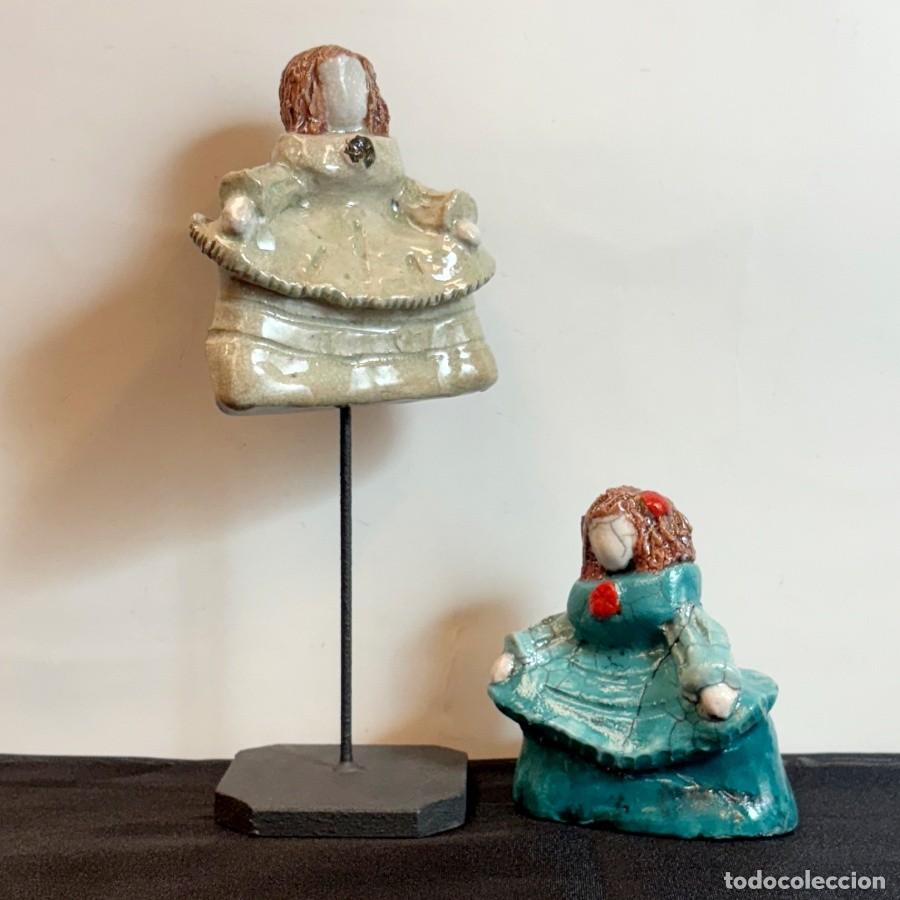 Artesan&iacute;a: Par de Meninas de Cer&aacute;mica Vidriada