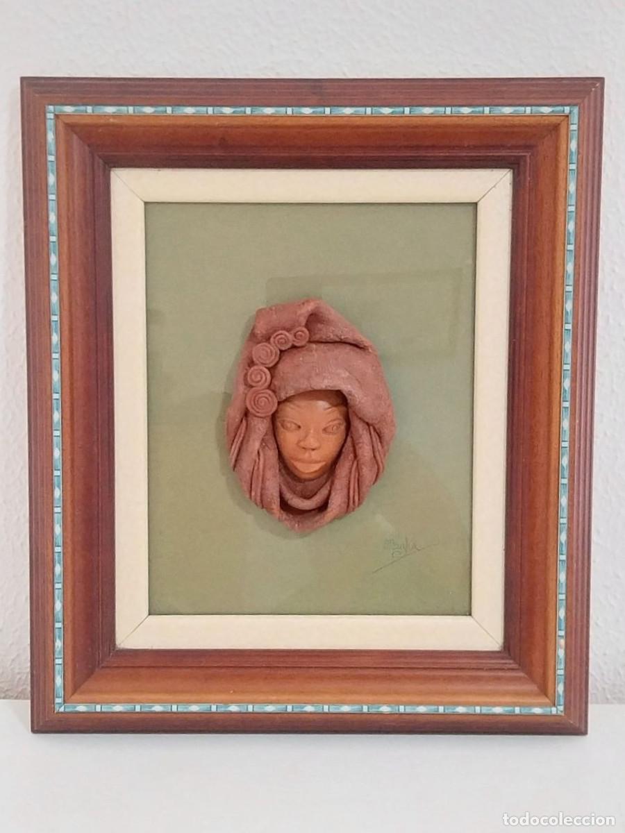 Artesan&iacute;a: Cuadro en Relieve - M&aacute;scara &Eacute;tnica de Terracota, 45x39 cm.