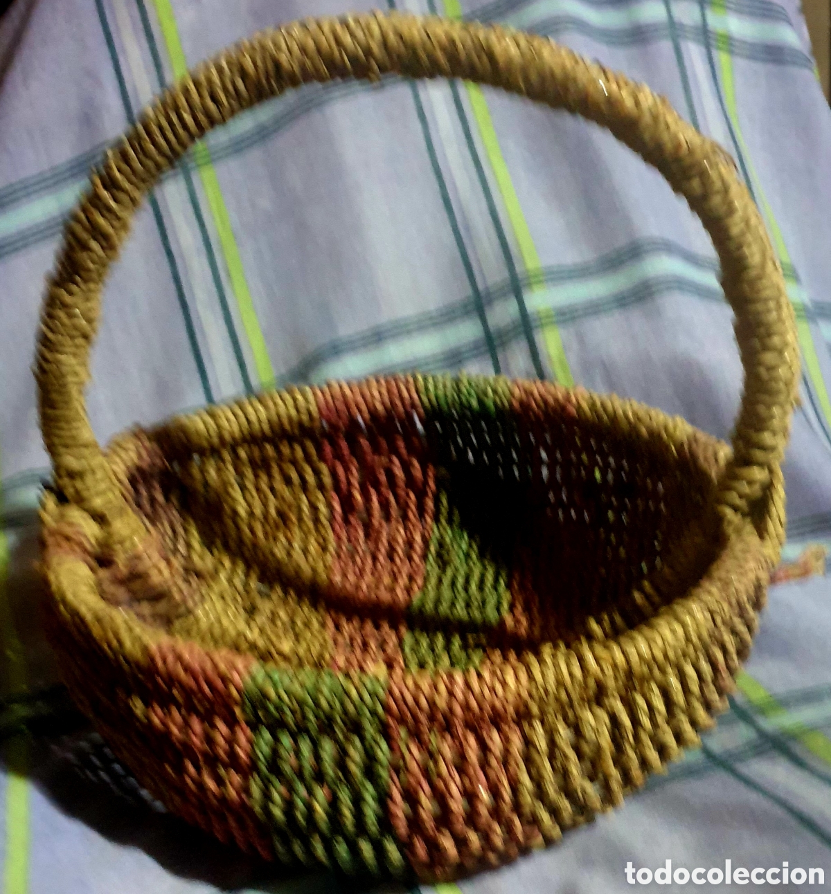 Artesan&iacute;a: Cesta artesan&iacute;a con cuerda te&ntilde;ida