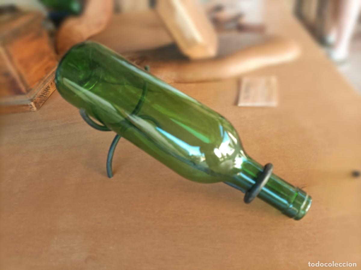 Artesan&iacute;a: Botellero Monobotella de Forja &ndash; Dise&ntilde;o Minimalista