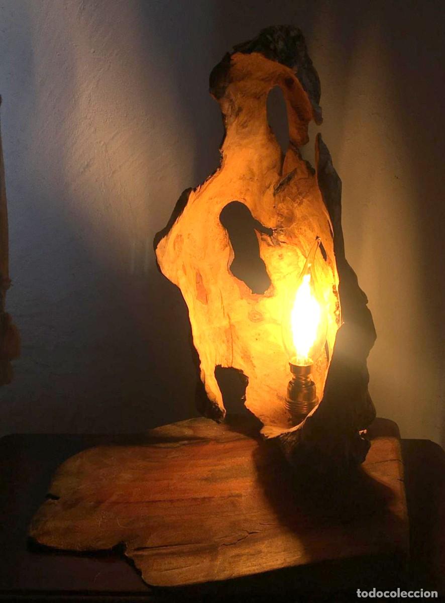 Artesan&iacute;a: L&aacute;mpara artesanal hecha en madera de olivo