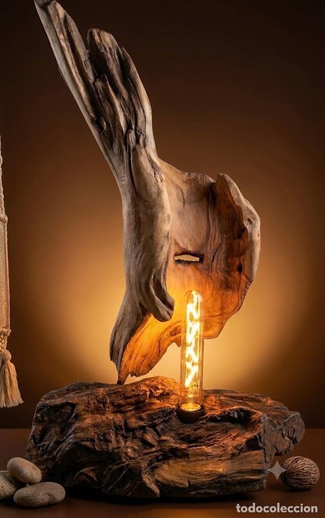 Artesan&iacute;a: L&aacute;mpara hecha artesanalmente en madera de olivo