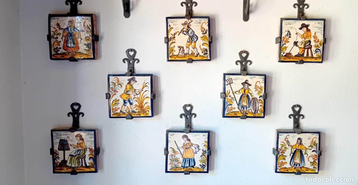 Artesan&iacute;a: Lote de 8 decorativos azulejos de oficios montados sobre soportes de hierro