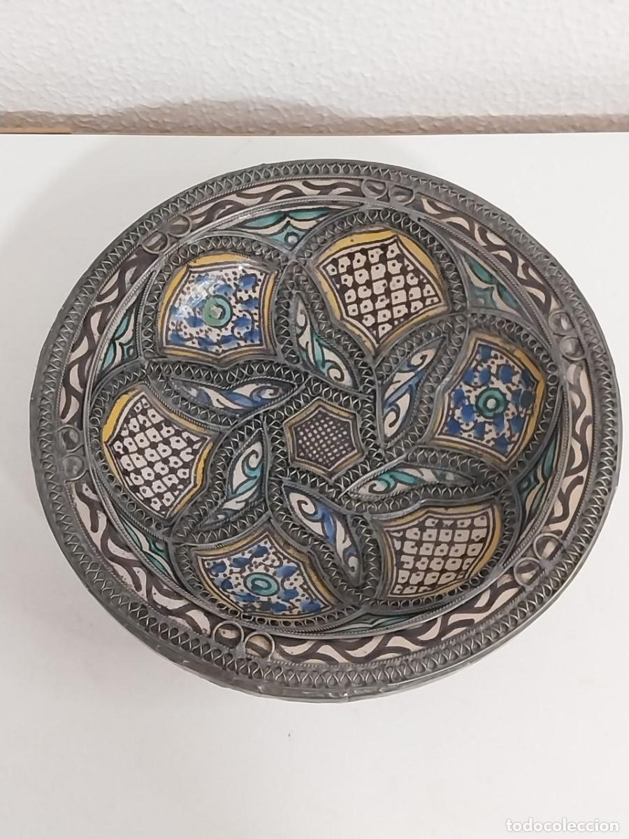 Artesanato e Manualidades: Bandeja estilo Fez, cer&aacute;mica con filigrana, 27 cm.