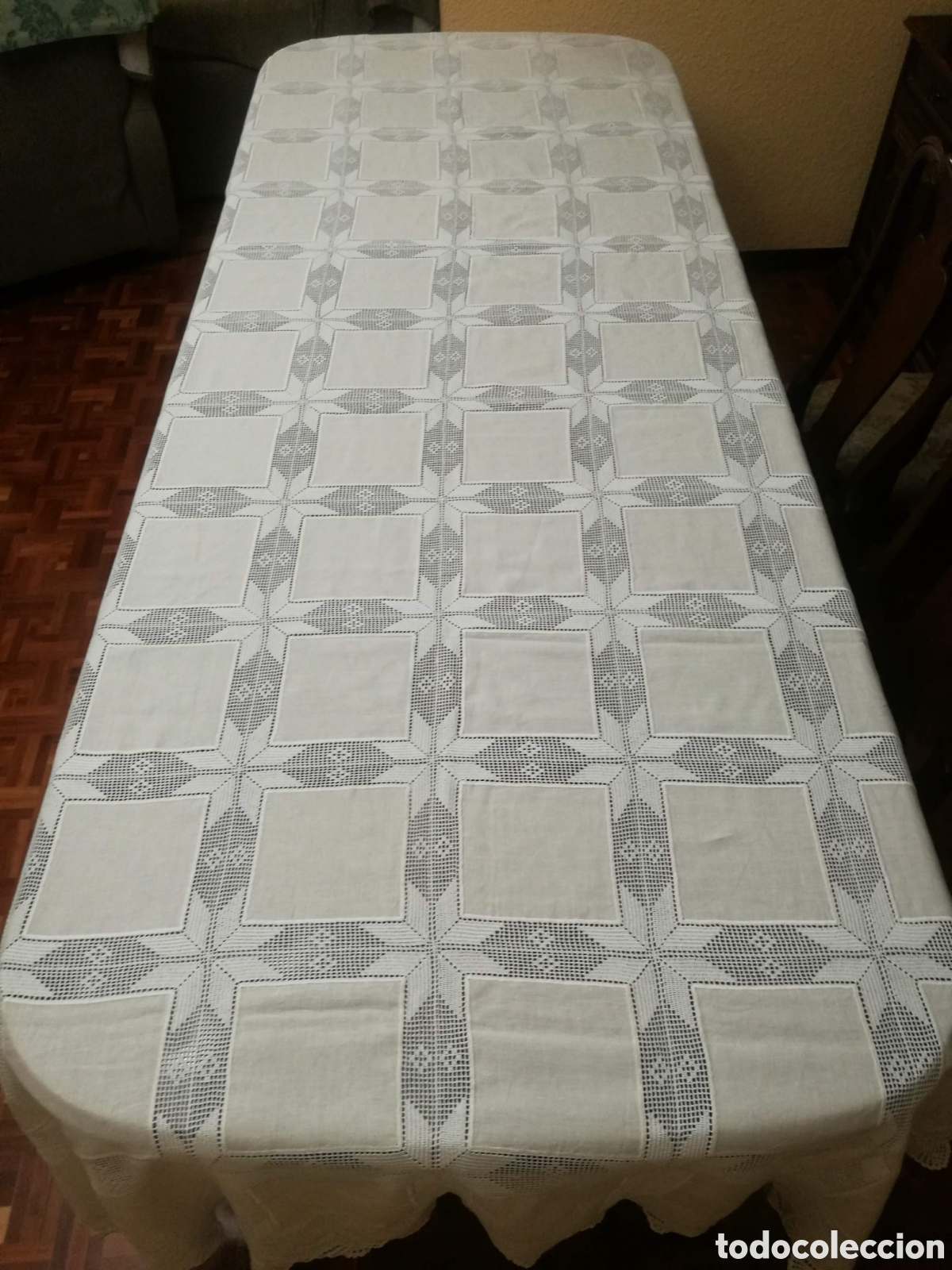Artesan&iacute;a: Mantel de ganchillo hecho a mano