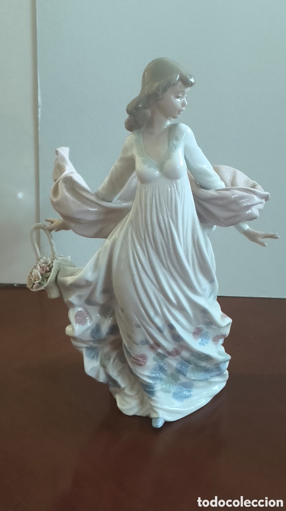 Artesan&iacute;a: Mujer esplendor primaveral