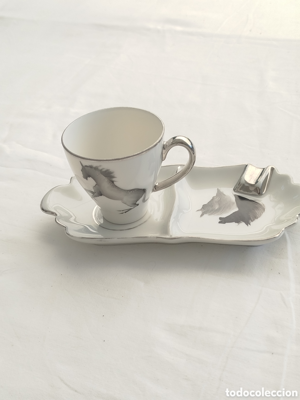 Artesan&iacute;a: Taza con platillo cenicero