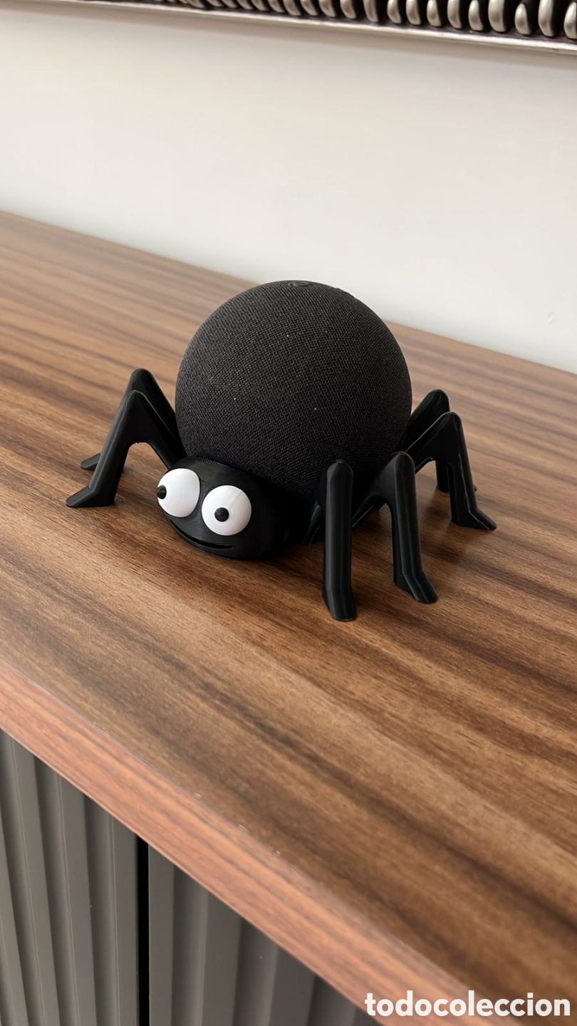 Artesan&iacute;a: Soporte Ara&ntilde;a para Alexa Negro y Blanco