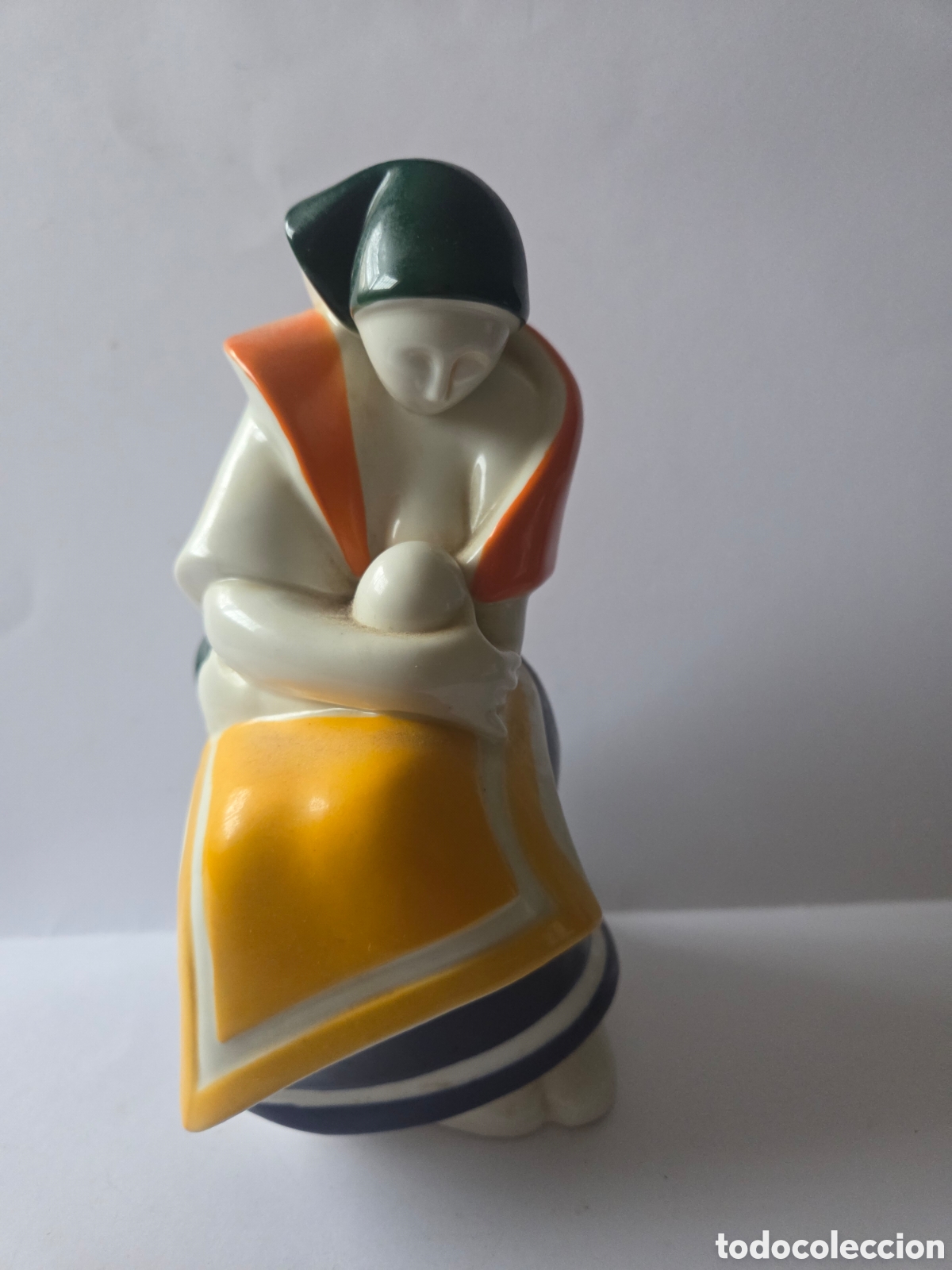 Artesan&iacute;a: GALOS - Maternidade - Porcelana - Serie especial 2000 piezas Caixa Galicia - 2004