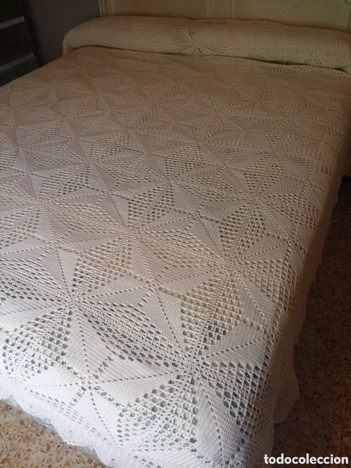 Artisanat: Colcha de ganchillo hecha a mano