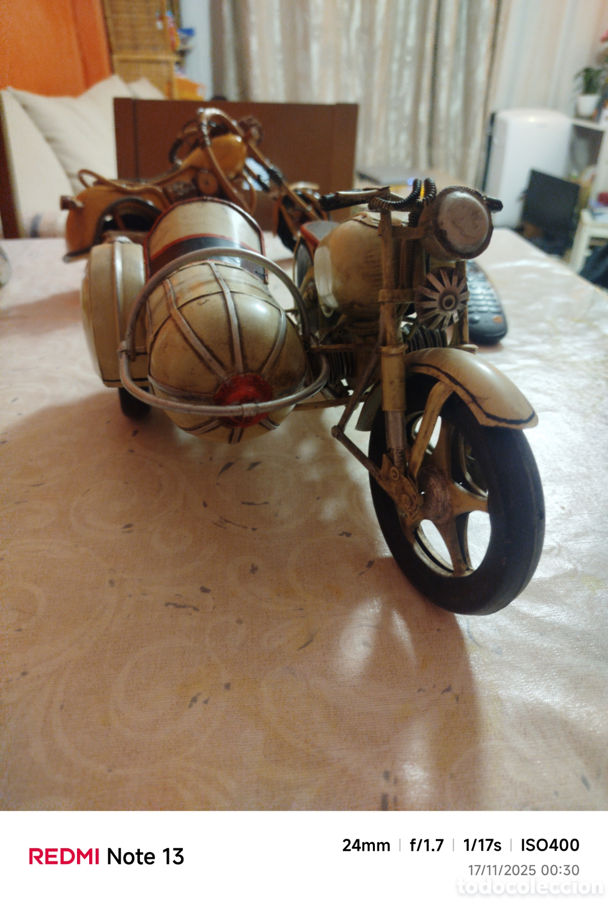 Artesan&iacute;a: Maqueta moto vintage con sidecar estilo retro / decorativa