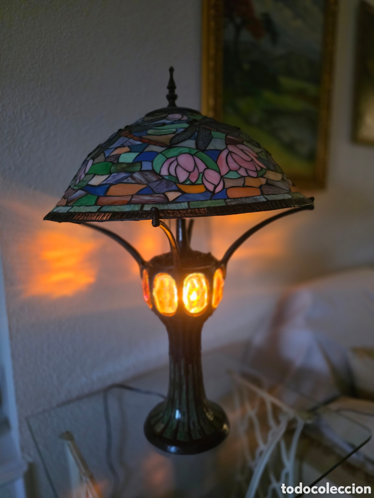 Artesan&iacute;a: LAMPARA TIFFANY SOBREMESA