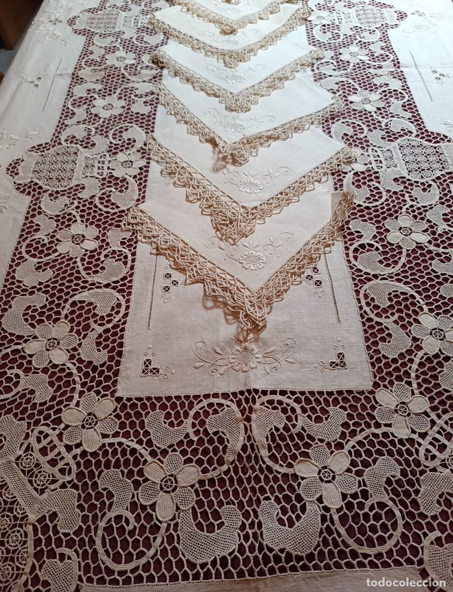 Artesan&iacute;a: Manteleria antigua de lino con puntilla de Burano