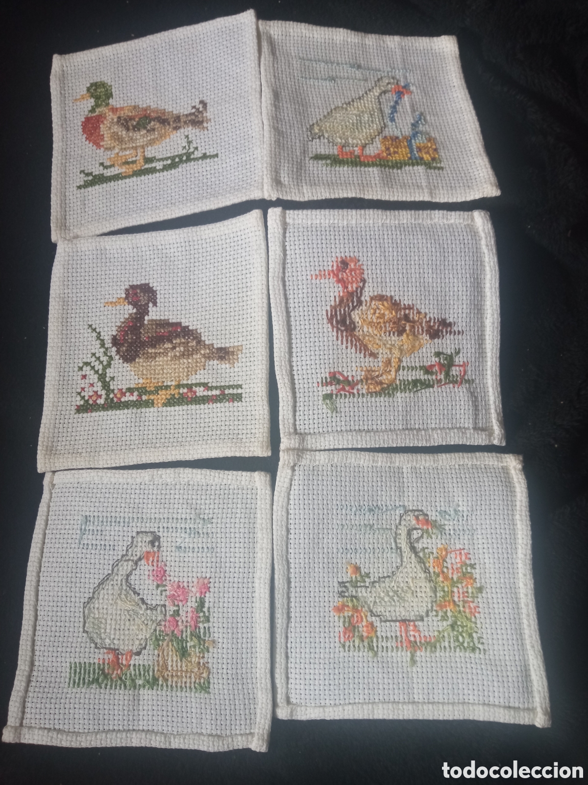 Artesan&iacute;a: 6 servilletas de te a punto de Cruz, miden 10x10 cm
