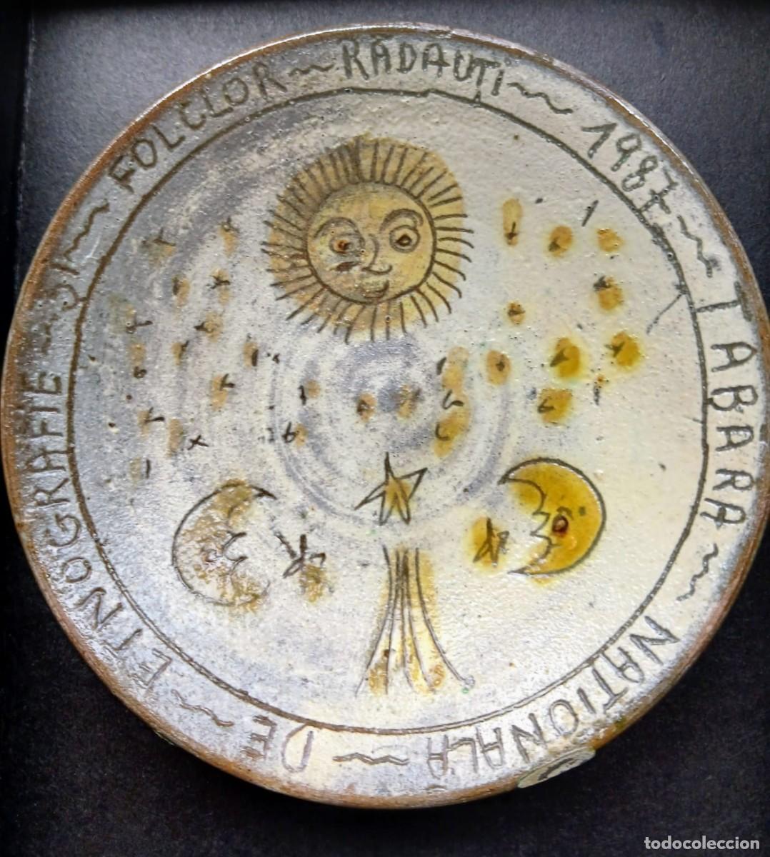 Artesan&iacute;a: Plato Cer&aacute;mica Folcl&oacute;rica Rumana Kuty - Colibaba (1987) - Edici&oacute;n Exposici&oacute;n