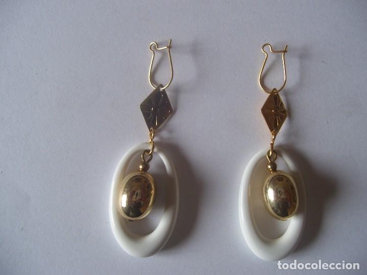 Artesan&iacute;a: PENDIENTES BLANCO Y DORADO 3513PB - Foto 1