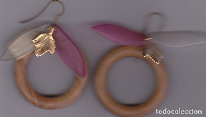 Artesan&iacute;a: PENDIENTES AROS MADERA Y HOJAS RESINA - Foto 1