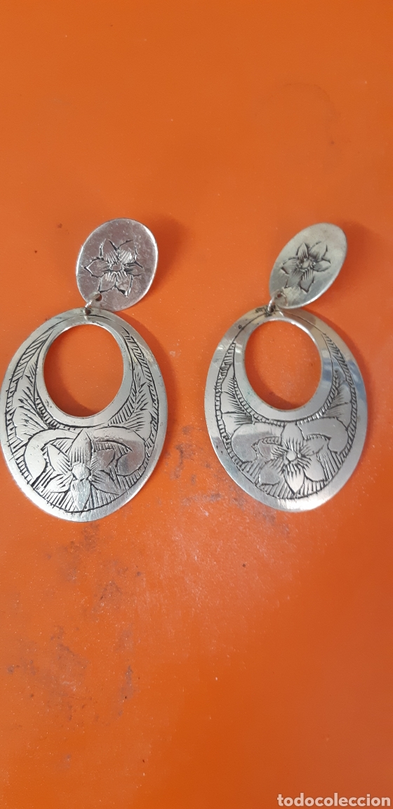 Artesan&iacute;a: Pendientes plateados - Foto 1