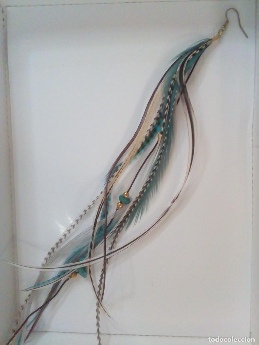 Artesan&iacute;a: Pendiente de plumas - Foto 1