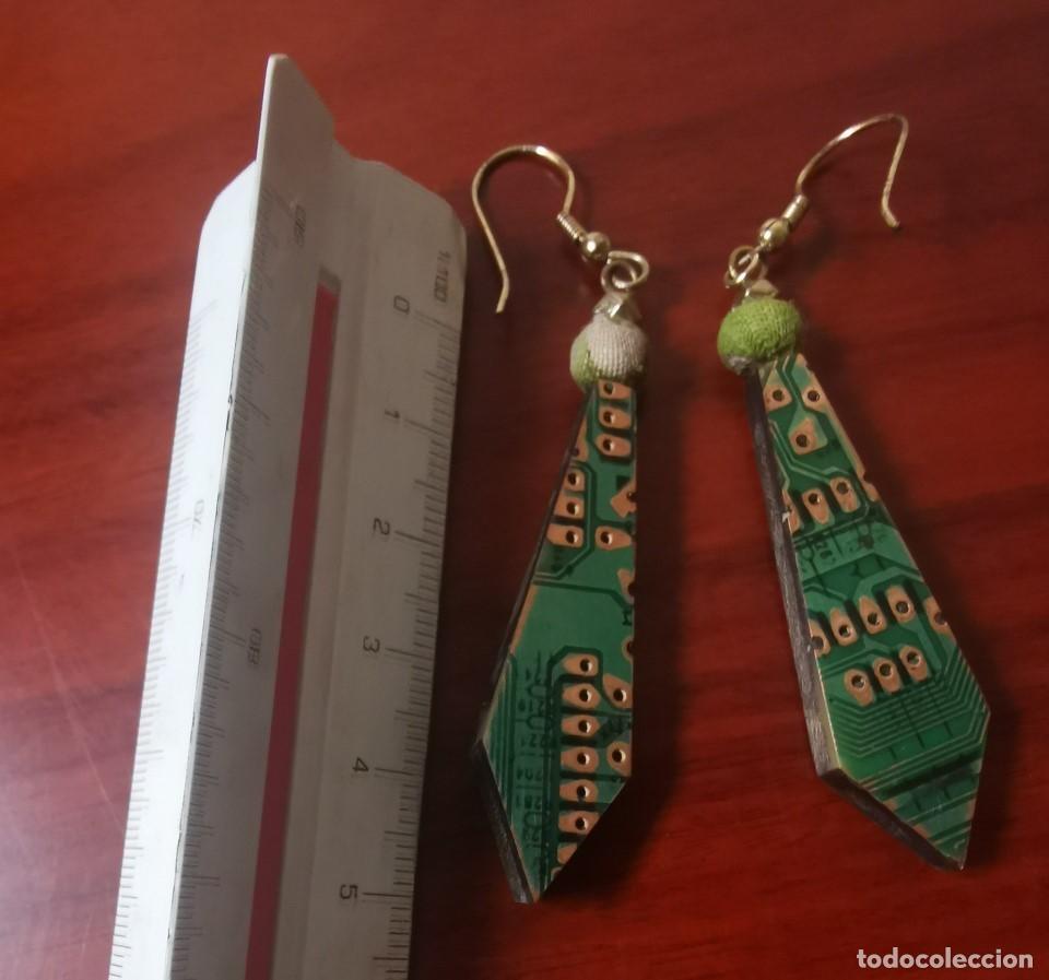 Artesan&iacute;a: BONITOS PENDIENTES RECICLAJE DE COMPONENTES INFORMATICOS- MICROCHIPS. SIN USO - Foto 3
