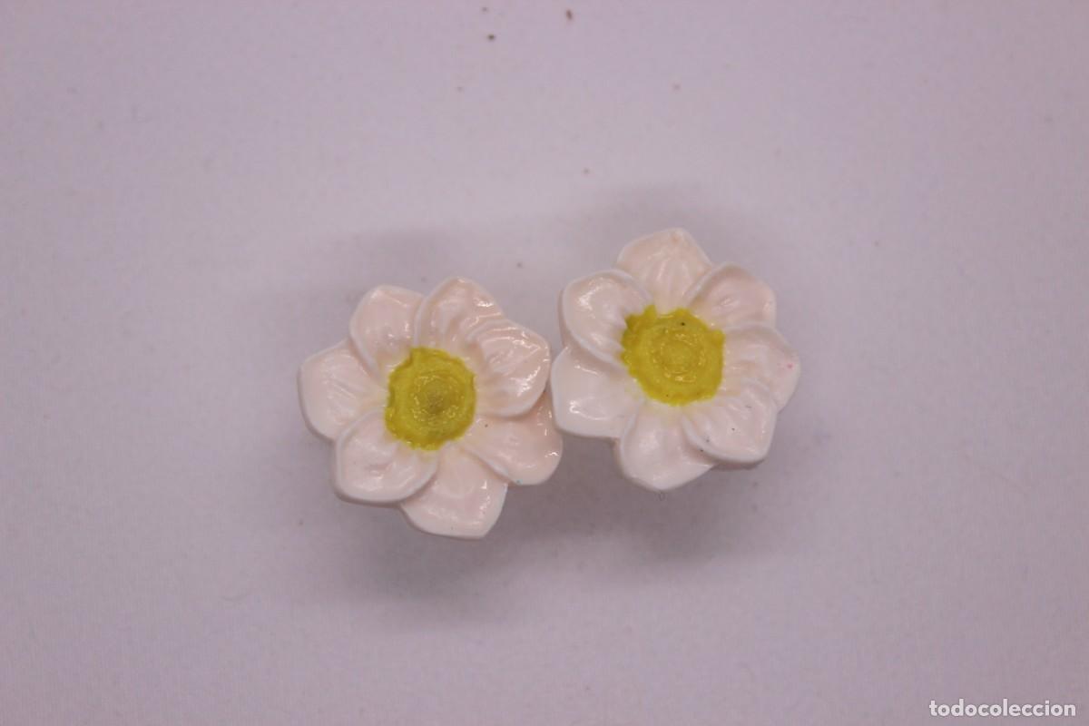 Artesan&iacute;a: Lindos pendientes de flor de arcilla. - Foto 1