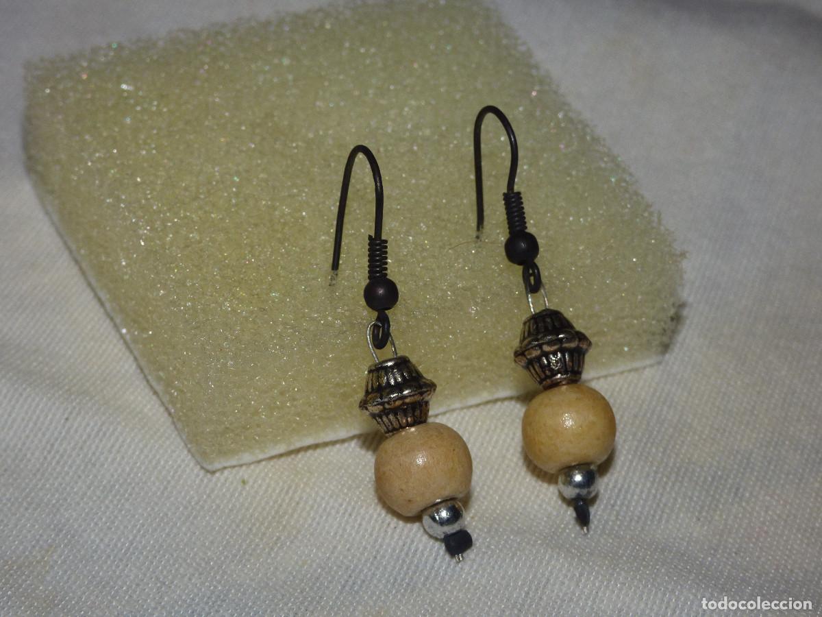 Artesan&iacute;a: Pendientes artesania,madera. - Foto 2