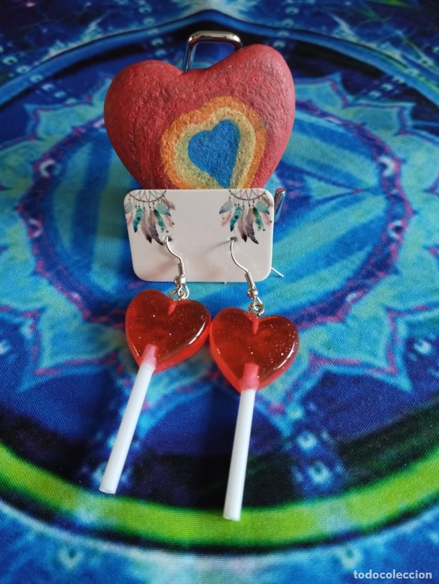Artesan&iacute;a: Pendientes coraz&oacute;n de piruleta