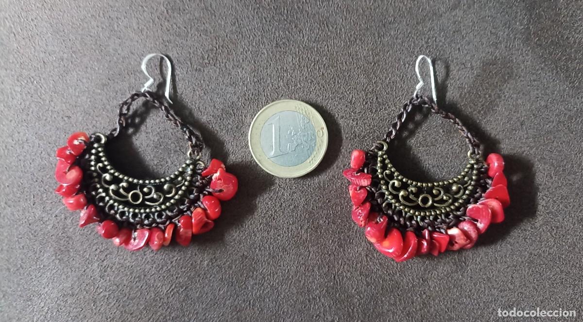 Artesan&iacute;a: Pendientes de artesania con piedras rojas