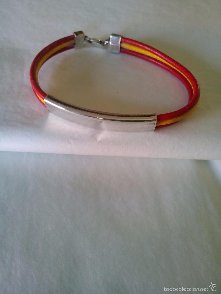 Artesan&iacute;a: Pulsera de plata y cuero - Foto 1