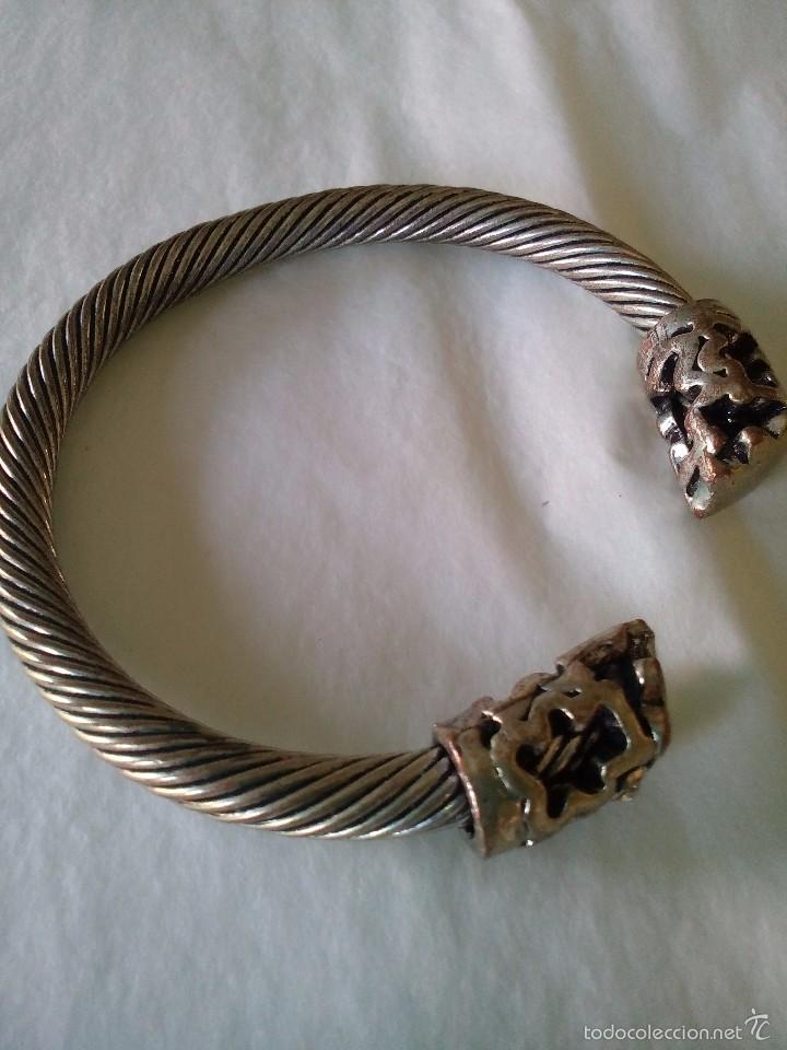 Artesan&iacute;a: Lote de dos pulseras - Foto 1