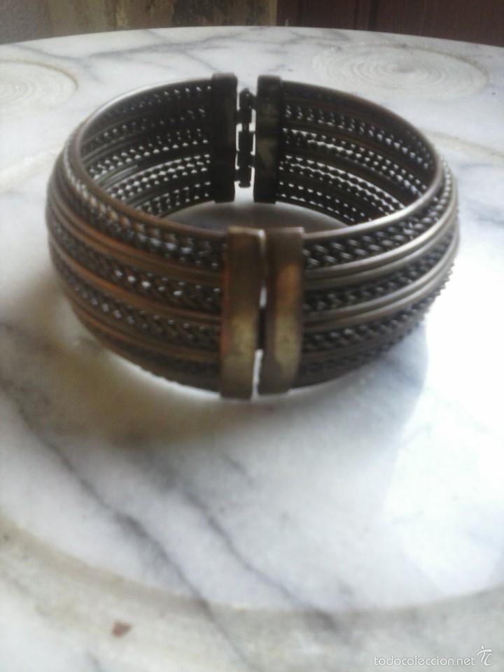 Artesan&iacute;a: PULSERA DORADA Y COBRE . - Foto 2