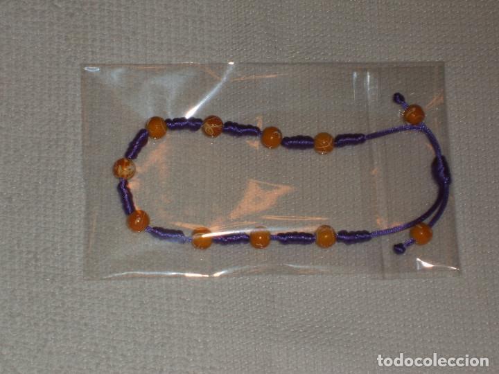 Artesan&iacute;a: Pulsera de hilo y cuencas - Foto 1