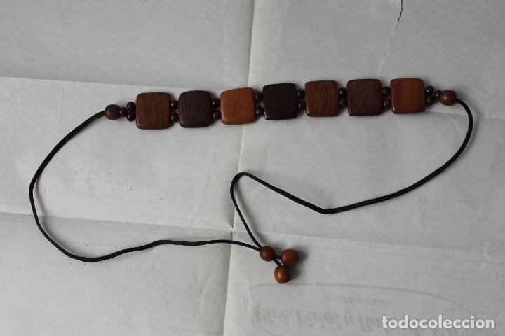 Artesan&iacute;a: Pulsera con cuentas de madera - Foto 4