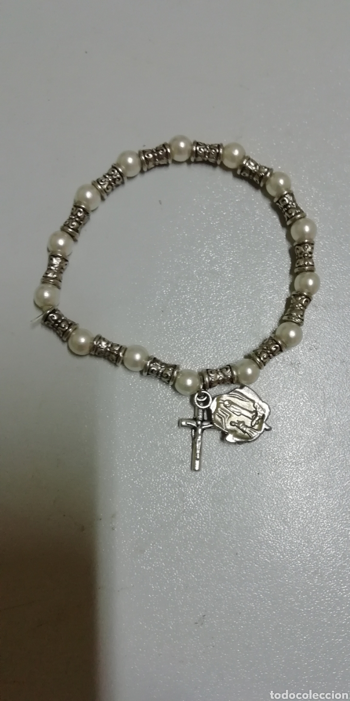 Artesan&iacute;a: Pulsera religiosa - Foto 1