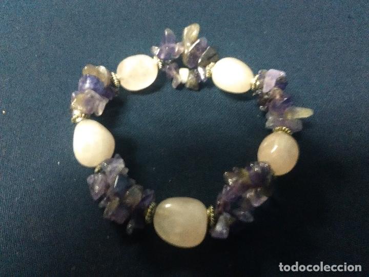 Artesan&iacute;a: PULSERA PIEDRAS MORADAS - Foto 1
