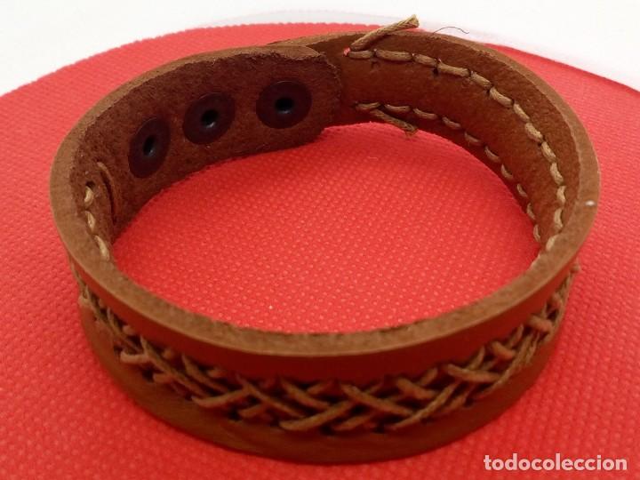 Artesan&iacute;a: Pulsera de cuero ajustable hecha a mano Ref. 001 - Foto 1