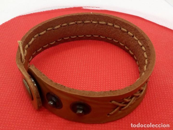 Artesan&iacute;a: Pulsera de cuero ajustable hecha a mano Ref. 001 - Foto 3