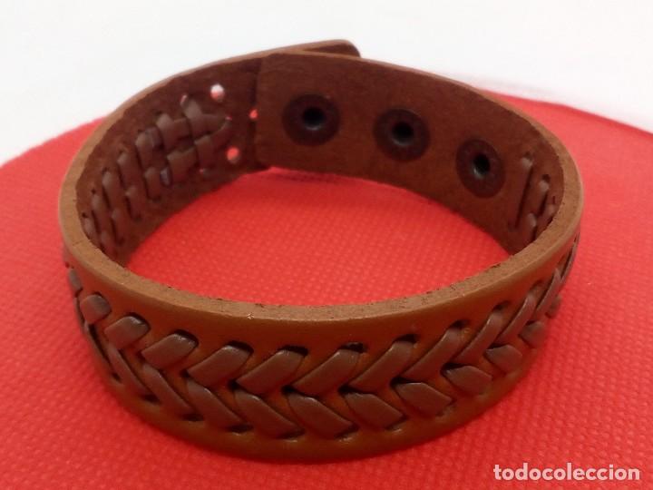 Artesan&iacute;a: Pulsera de cuero doble-trenzada ajustable Ref. 005 - Foto 1