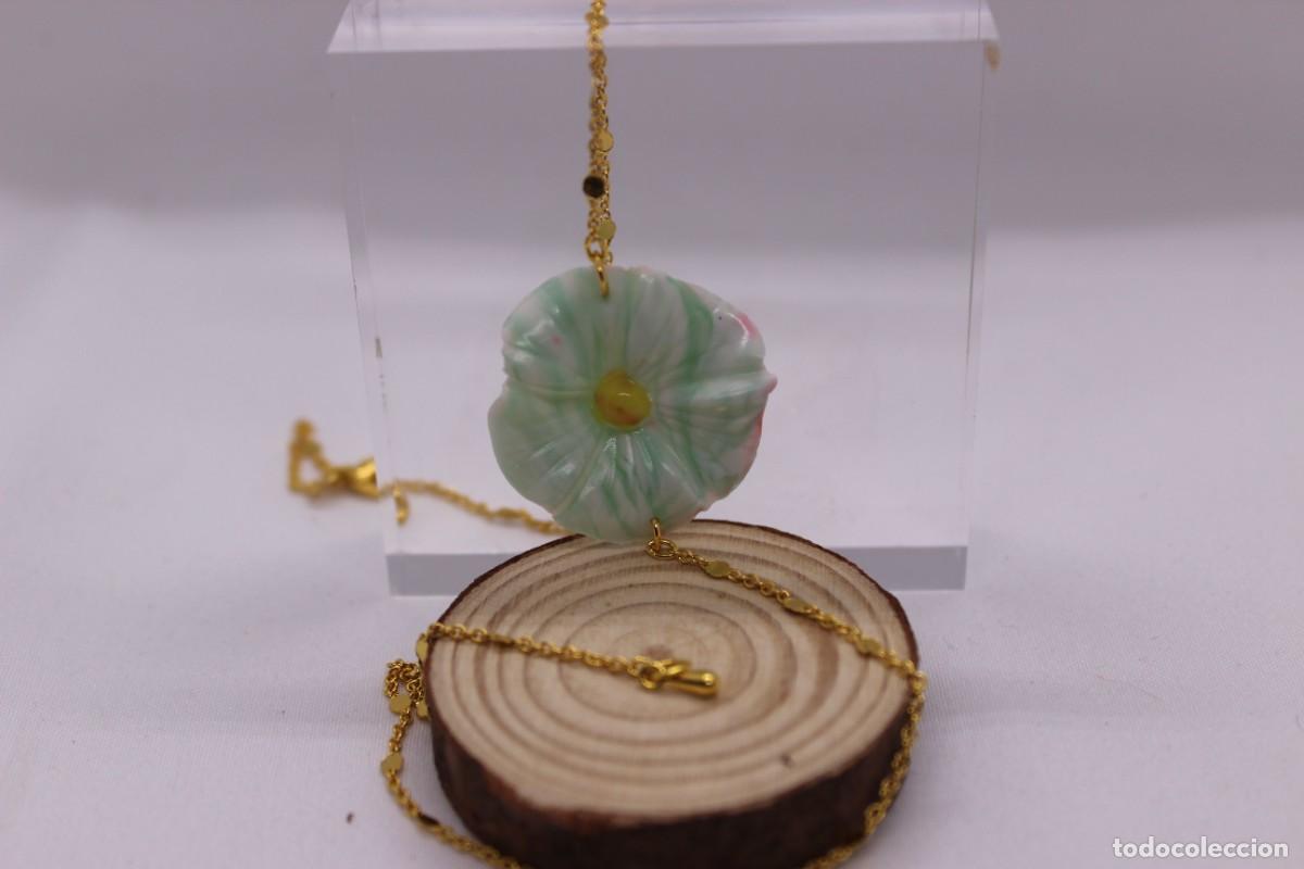 Artesan&iacute;a: Pulsera de flor verde menta. - Foto 3