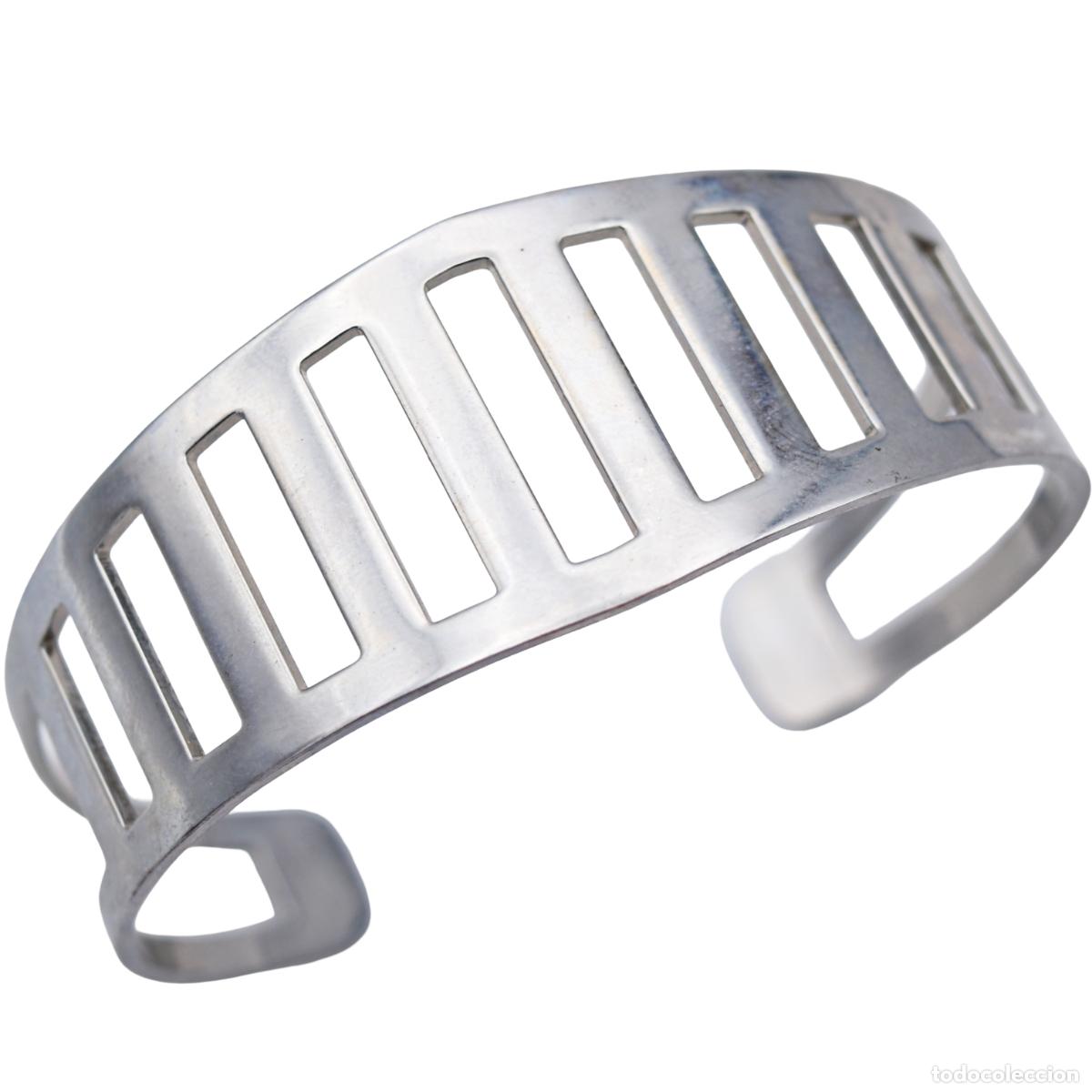 Artesan&iacute;a: Pulsera / brazalete de metal